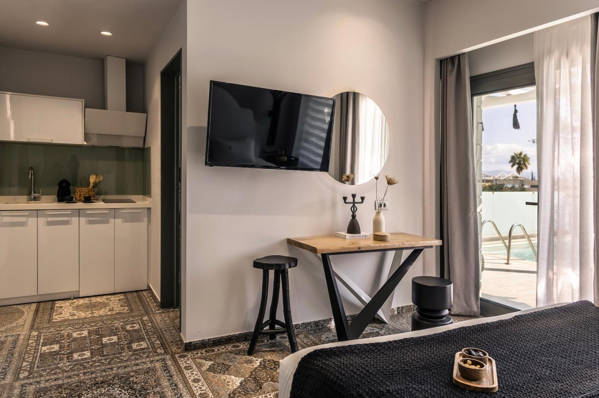 Blue Carpet Luxury Suites Pefkochori Eksteriør bilde