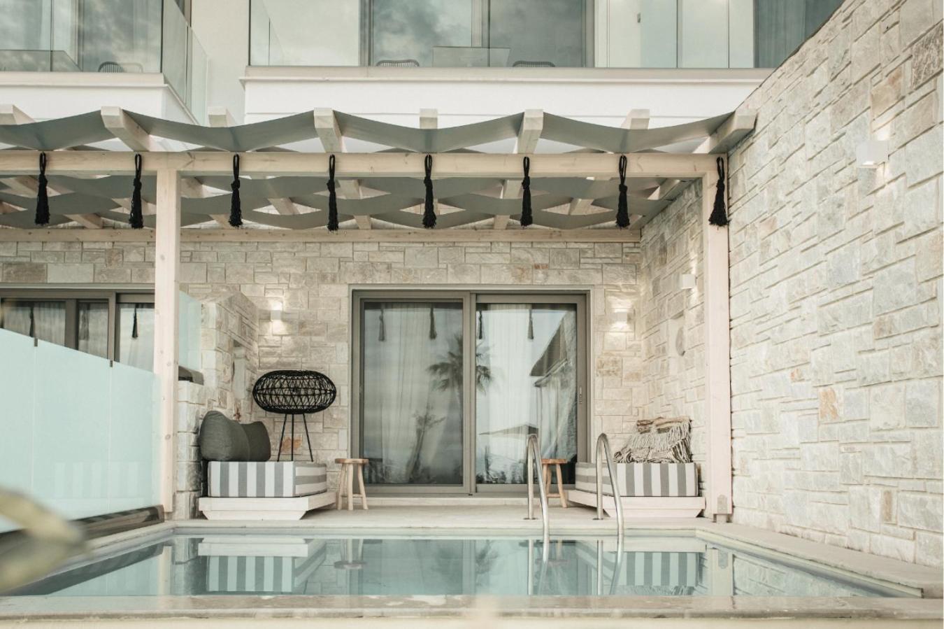 Blue Carpet Luxury Suites Pefkochori Eksteriør bilde