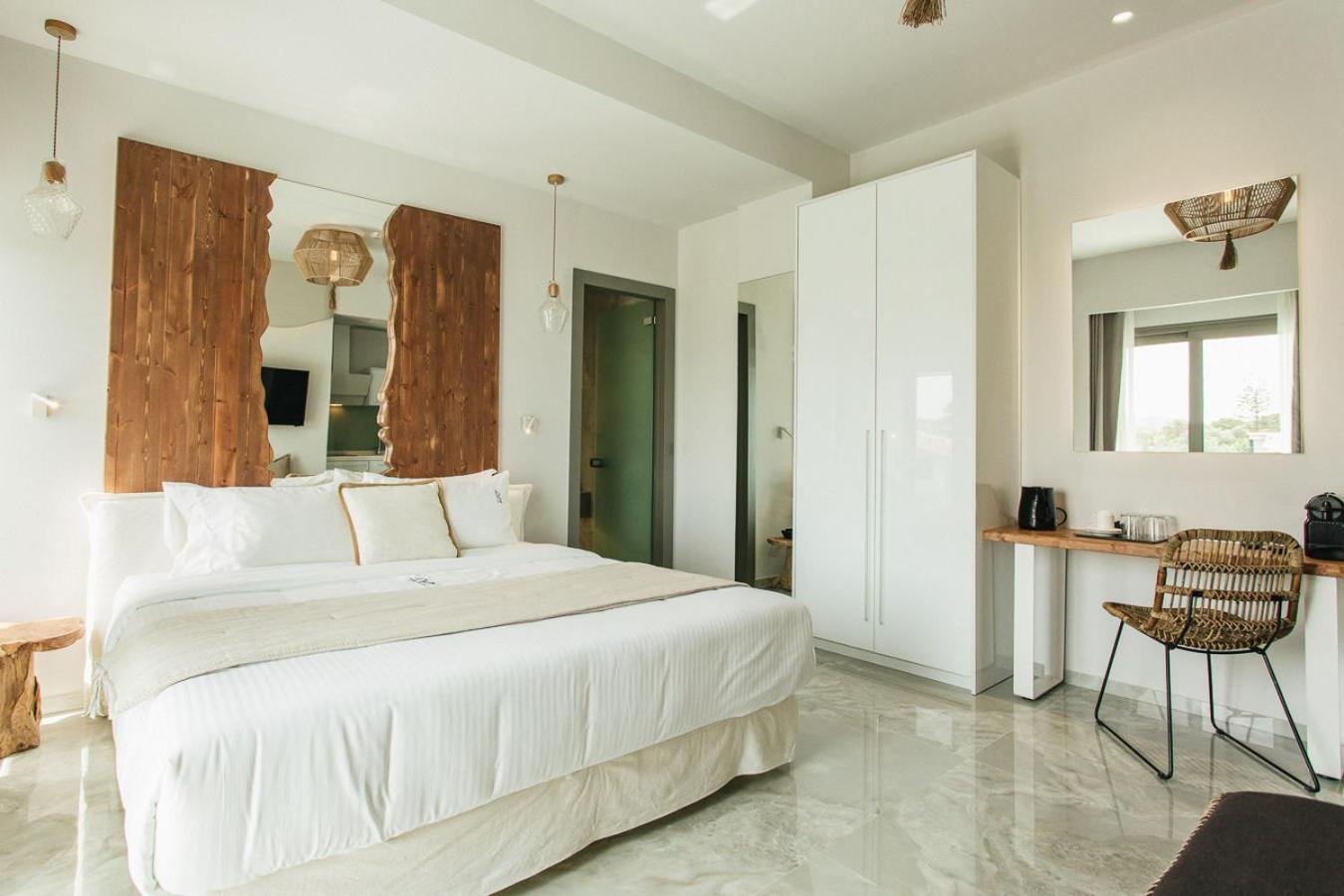 Blue Carpet Luxury Suites Pefkochori Eksteriør bilde